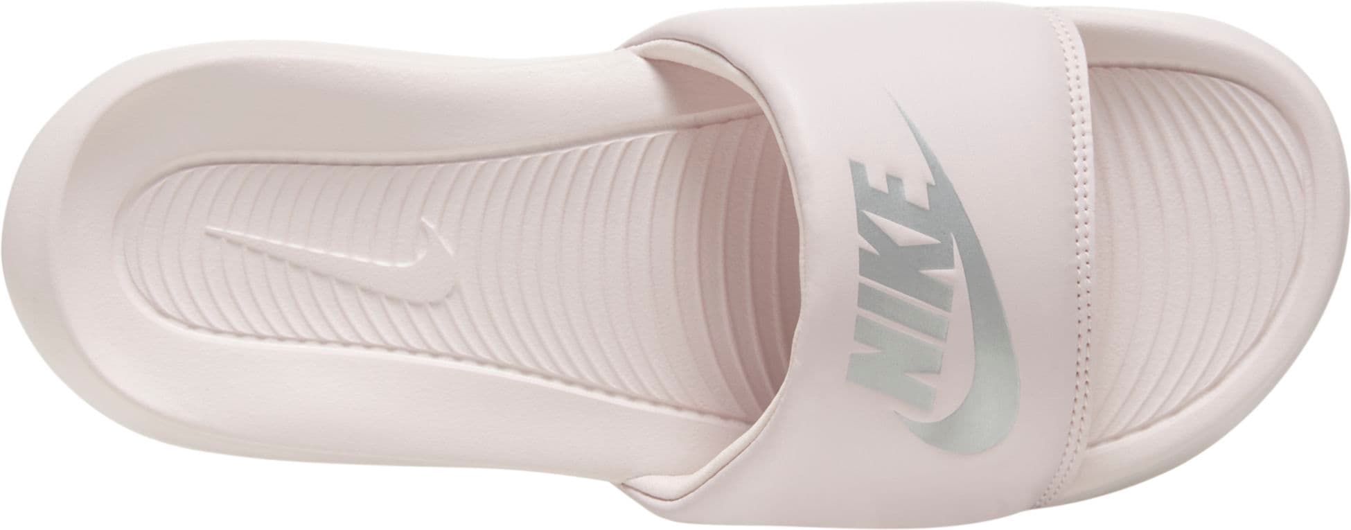 NIKE W VICTORI ONE pÃ¥ stadium.se